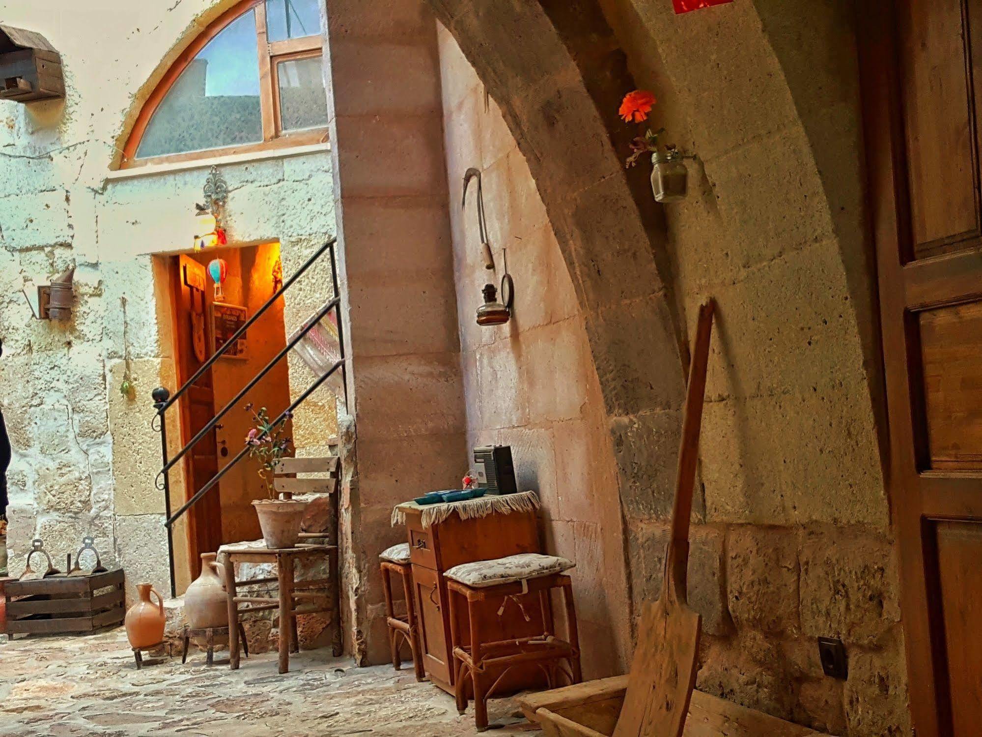 7 Oda Kapadokya Cave Hotel Ürgüp Exterior foto